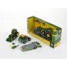 Klein Trailer cu tractor John Deere