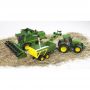 Bruder Combina Agricola John Deere T670i